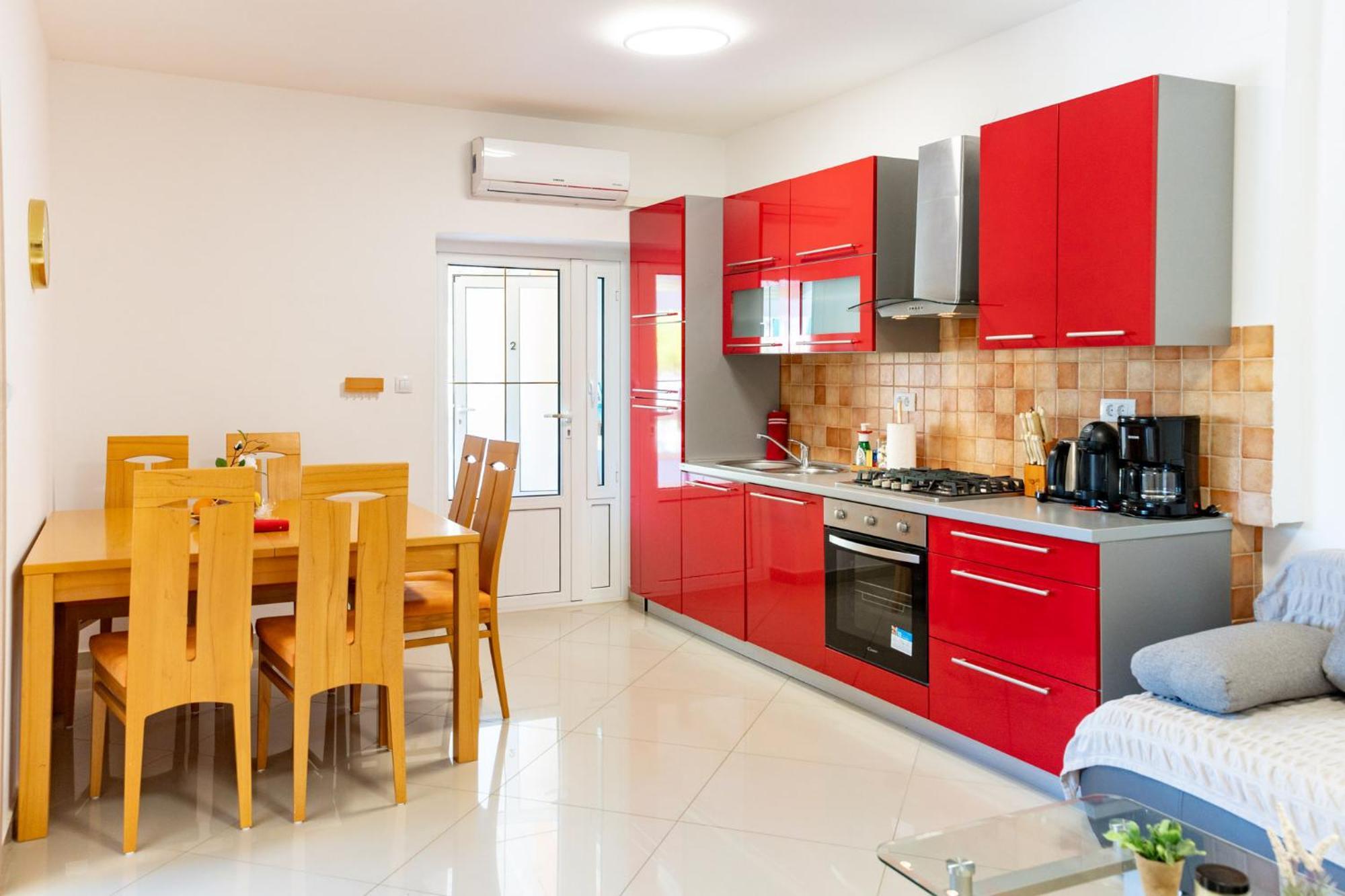 Foric Apartments With Outdoor Heated Pool Rab Town Zewnętrze zdjęcie