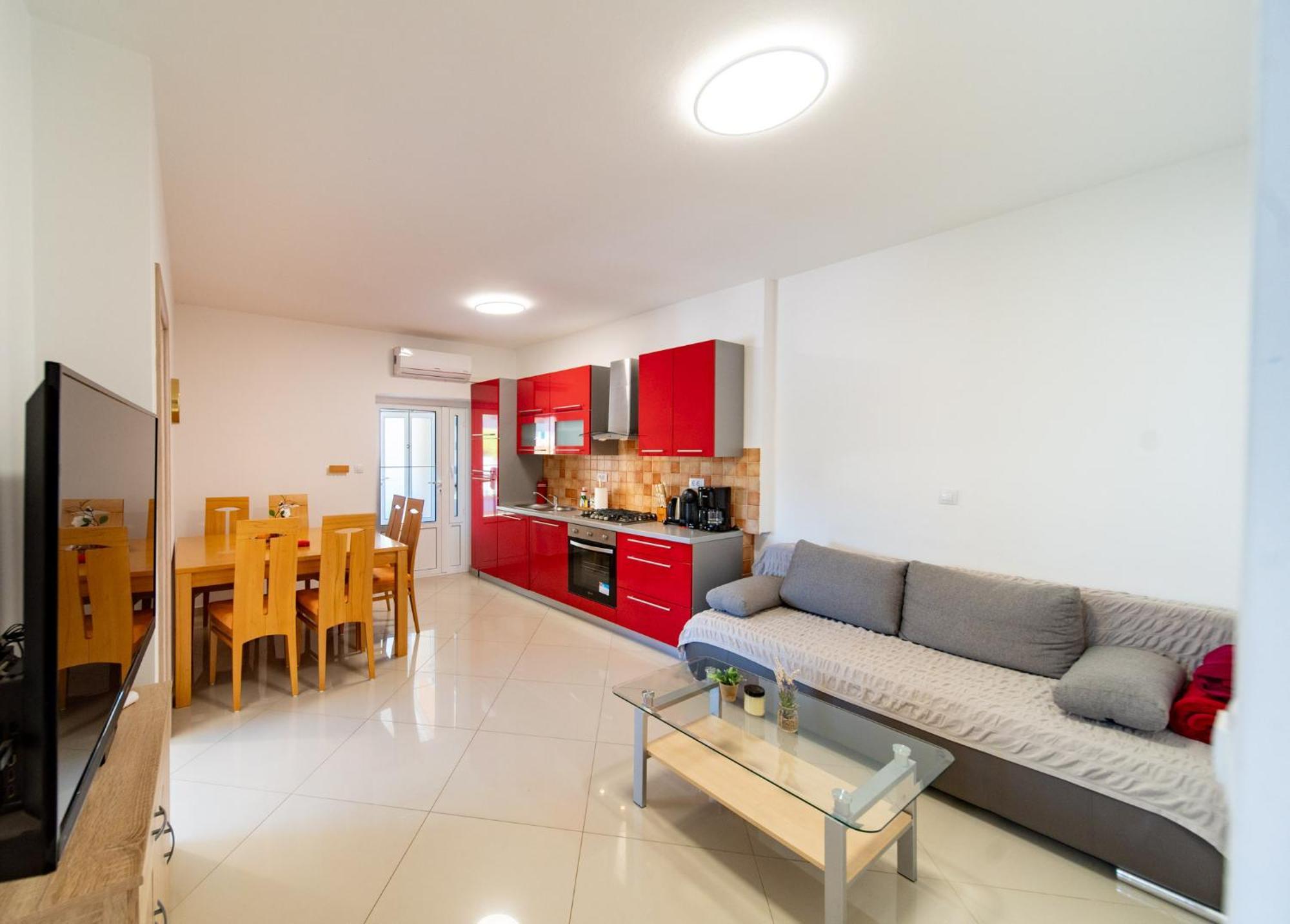 Foric Apartments With Outdoor Heated Pool Rab Town Zewnętrze zdjęcie